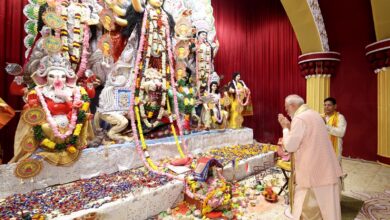 Photo of PM Modi Extends Greetings on Maha Navami, Wishes Prosperity and Success
