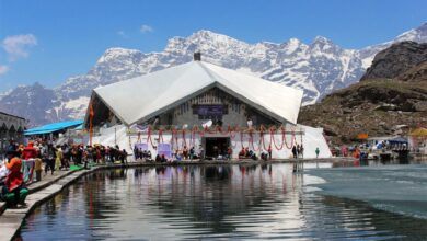 Photo of Uttarakhand’s Chamoli Shrine Hemkund Sahib to Close for Winter Season Today