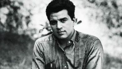 Photo of Legendary actor Dharmendra passes away; end of an era in Indian cinema