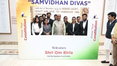 Photo of Lok Sabha Speaker Om Birla Urges Youth to Learn Constitution, Contribute to India’s Development