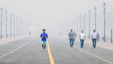 Photo of IMD Reports Delhi’s Air Quality Remains ‘Very Poor’ with AQI at 319
