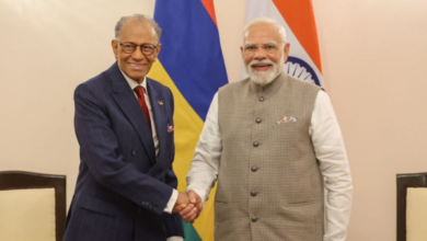Photo of Prime Minister Narendra Modi speaks to Mauritian counterpart Dr. Navinchandra Ramgoolam