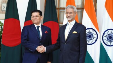Photo of EAM S Jaishankar meets Bangladesh counterpart Khalilur Rahman and hosts Bangladeshi delegation in New Delhi
