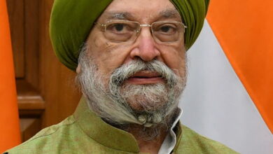 Photo of Petroleum & Natural Gas Minister Hardeep Singh Puri congratulates Numaligarh Refinery Limited