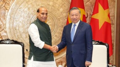 Photo of Defence Minister Rajnath Singh Calls On Vietnam’s President To Lam