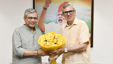 Photo of Jammu & Kashmir CM Omar Abdullah, Railway Minister Ashwini Vaishnaw Discuss Enhanced Rail Connectivity In J&K