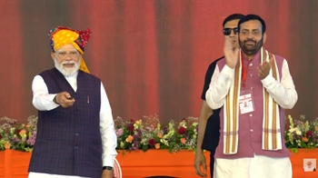 Photo of PM Modi Flags Off India’s First Hydrogen Train In Jind