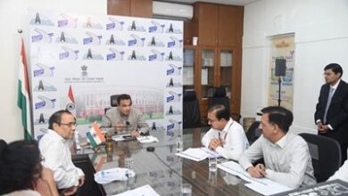 Photo of Union Minister Nitin Gadkari Reviews Progress Of NHLML Projects; Calls For Expeditious Completion Of Multimodal Infrastructure Initiatives