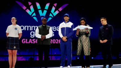Photo of Glasgow Hands Commonwealth Games Baton To India