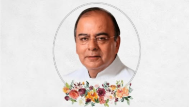 Photo of HM Amit Shah Pays Tribute To Former Union Minister Arun Jaitley On Death Anniversary