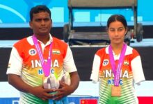 Photo of Sheetal Devi, Toman Kumar Win Compound Mixed Team Gold For India